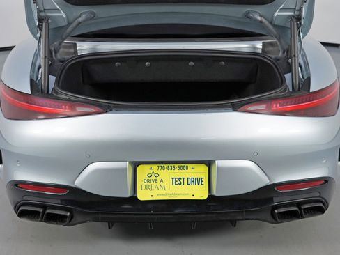 Used 2022 Mercedes-Benz SL 55 AMG AMG SL 55 w/ Driver Assist Pac image 10