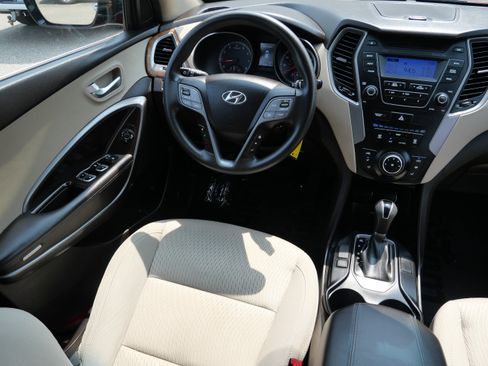 Used 2013 Hyundai Santa Fe Sport AWD/4WD image 9