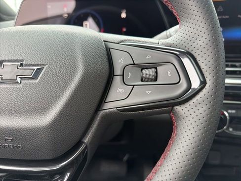 New 2026 Chevrolet Trax RS w/ Sunroof Package FWD image 18