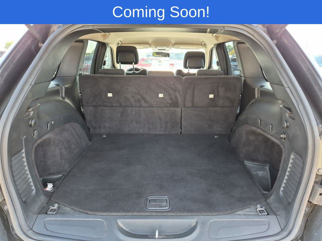 Used 2011 Jeep Grand Cherokee Laredo w/ Security & Convenience Group AWD/4WD image 30