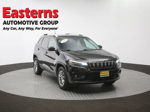 Used 2021 Jeep Cherokee Latitude Plus AWD/4WD image 50