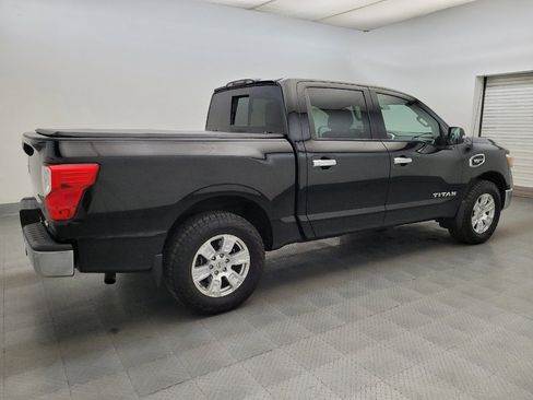 Used 2017 Nissan Titan SV RWD image 10