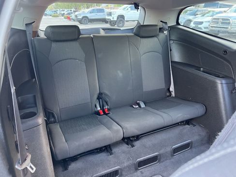 Used 2014 Chevrolet Traverse LT w/ All-Star Edition image 20