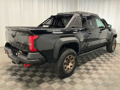 Used 2025 Toyota Tacoma 4x4 Double Cab Hybrid image 4