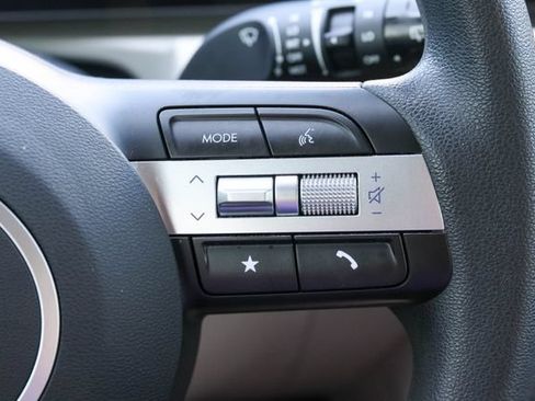 Certified 2026 Hyundai Tucson SE FWD image 26