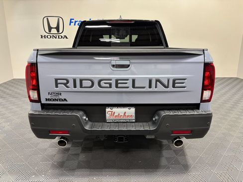 New 2026 Honda Ridgeline Black Edition image 5