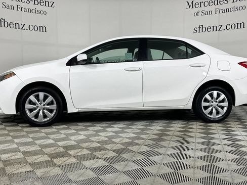 Used 2016 Toyota Corolla LE FWD image 7