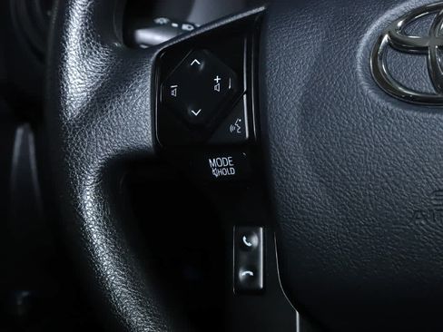 Certified 2023 Toyota Tacoma SR AWD/4WD image 22