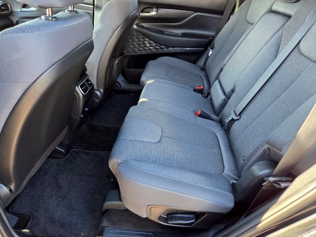Used 2022 Hyundai Santa Fe SEL w/ Convenience Package FWD image 11