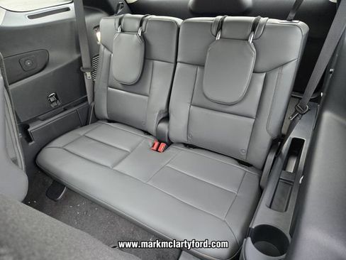 New 2026 Ford Explorer Active AWD/4WD image 8