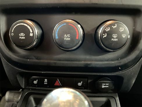 Used 2017 Jeep Patriot Sport w/ Power Value Group image 15