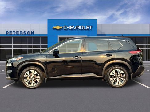 Used 2023 Nissan Rogue SV FWD image 7