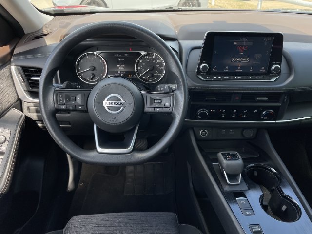 Used 2021 Nissan Rogue S FWD image 10