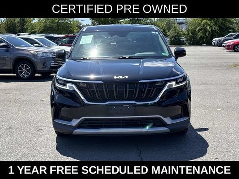 Used 2023 Kia Carnival LX FWD image 6