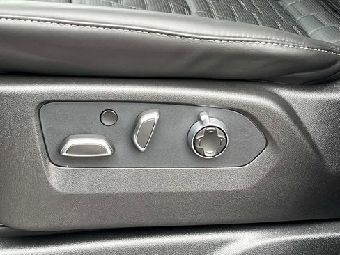 New 2026 Cadillac Escalade Platinum Sport AWD/4WD image 25
