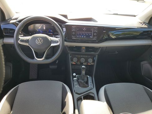 Used 2024 Volkswagen Taos S image 10