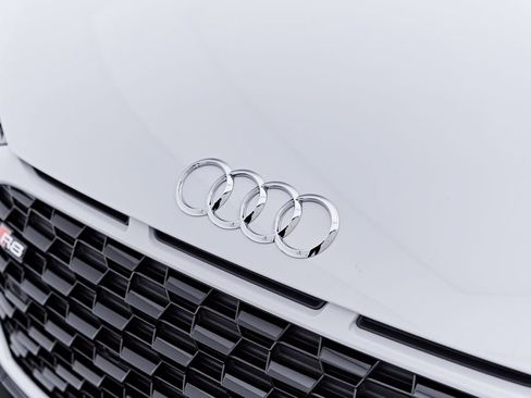 Used 2022 Audi R8 V10 performance w/ Carbon Exterior Package RWD image 31