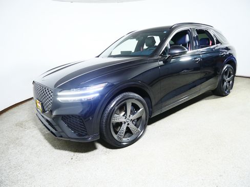 Used 2023 Genesis GV70 2.5T w/ Sport Prestige Package AWD/4WD image 3