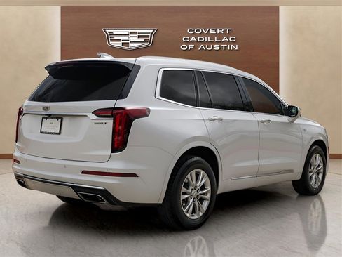 Used 2022 Cadillac XT6 Luxury image 4