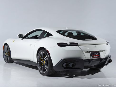 Used 2024 Ferrari Roma image 4