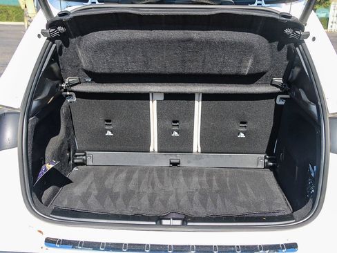 Certified 2025 Mercedes-Benz GLA 250 image 24