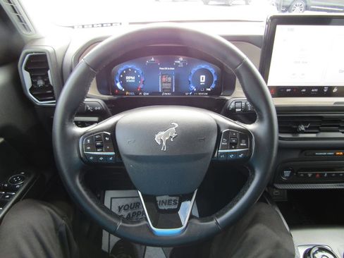 Used 2025 Ford Bronco Sport Big Bend w/ Convenience Package image 21