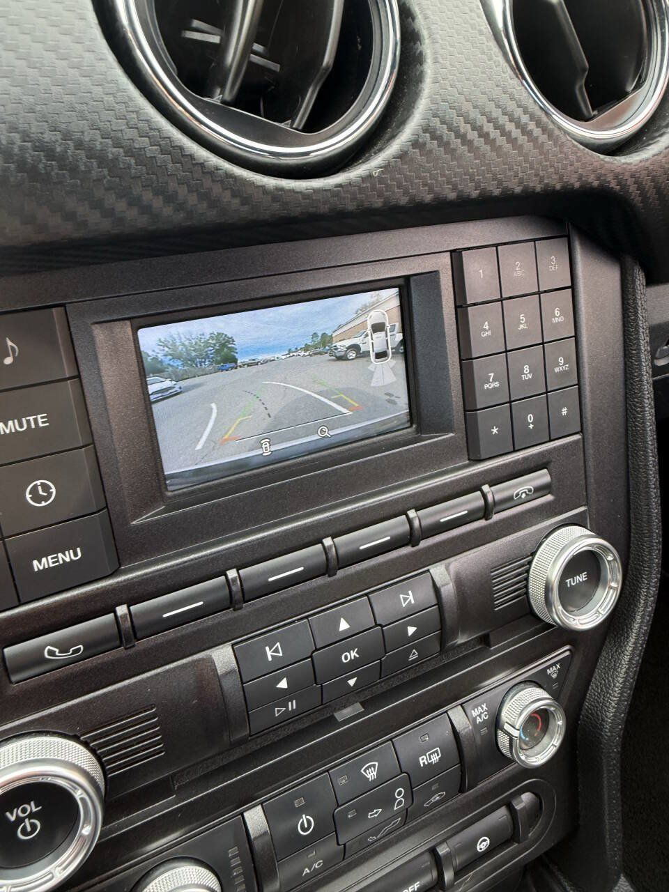Used 2016 Ford Mustang Convertible RWD image 9