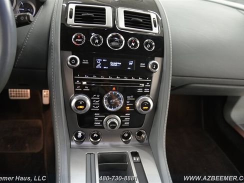 Used 2014 Aston Martin V8 Vantage Coupe image 22