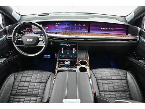 Used 2025 Cadillac Escalade Sport Platinum image 35