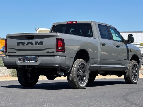 New 2026 RAM 2500 Big Horn AWD/4WD image 3