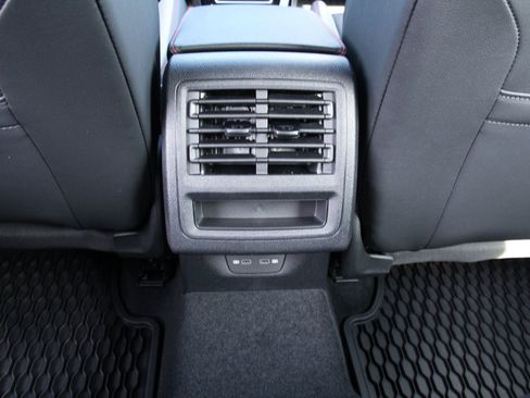 New 2026 Volkswagen GTI SE image 28