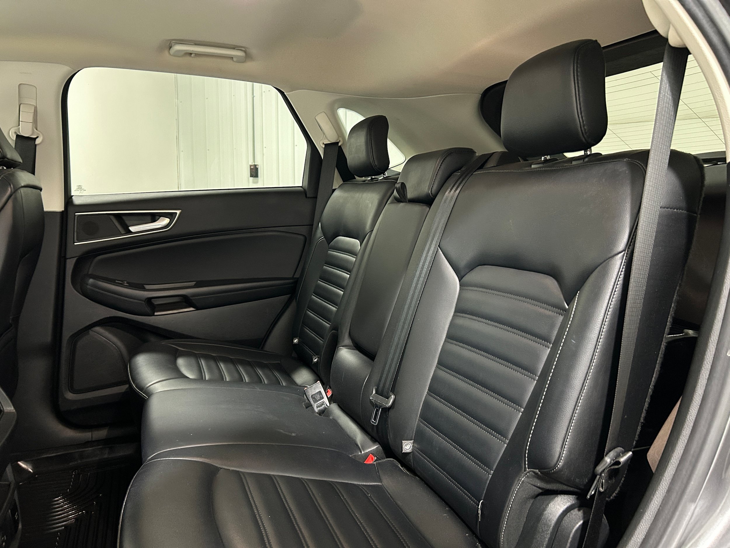 Used 2022 Ford Edge SEL w/ Convenience Package AWD/4WD image 27
