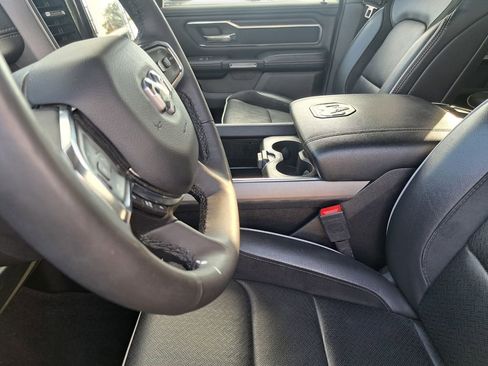 Used 2025 RAM 1500 Laramie image 19