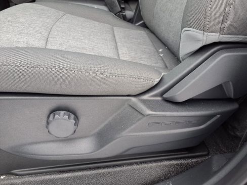 New 2026 Ford F250 XL w/ XL Off-Road Package image 11