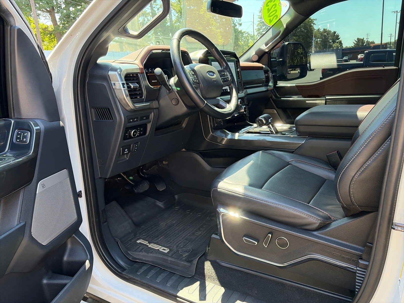 Used 2023 Ford F150 Lariat w/ Equipment Group 502A High AWD/4WD image 10