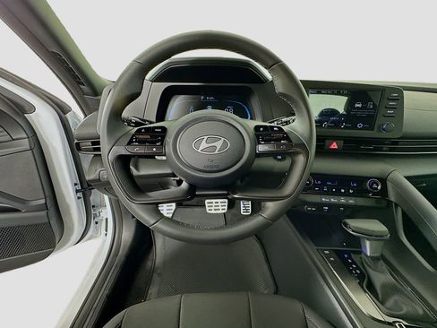 New 2026 Hyundai Elantra Sport image 10