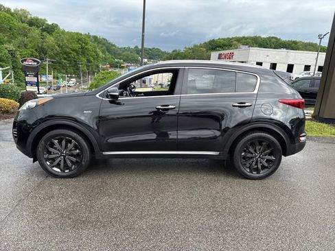 Used 2019 Kia Sportage EX w/ EX Sport Appearance Package AWD/4WD image 2