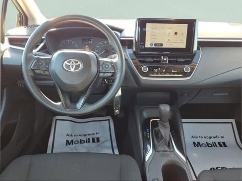 Used 2024 Toyota Corolla LE image 22