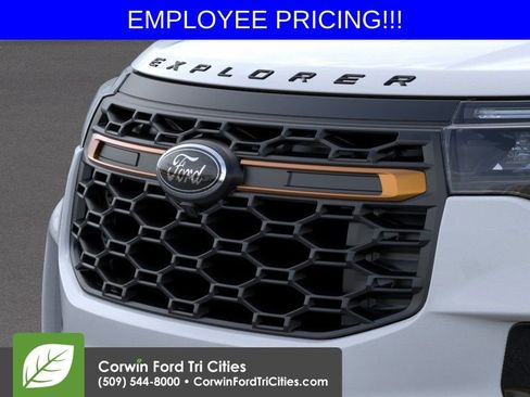New 2026 Ford Explorer Tremor w/ Tremor Convenience Package AWD/4WD image 17