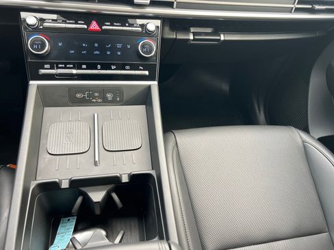 Used 2025 Hyundai Santa Fe XRT image 39