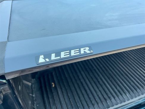 Used 2011 RAM 1500 Sport image 19