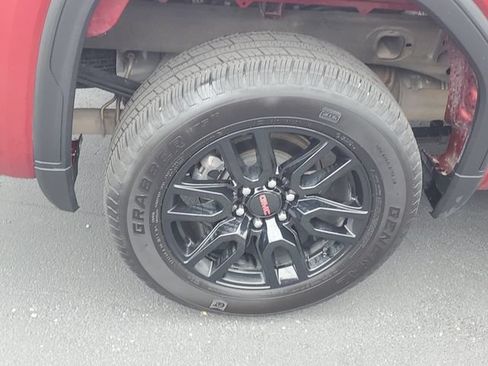 Used 2024 GMC Sierra 1500 Elevation AWD/4WD image 5