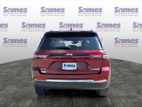 New 2025 Jeep Grand Cherokee Laredo X image 5