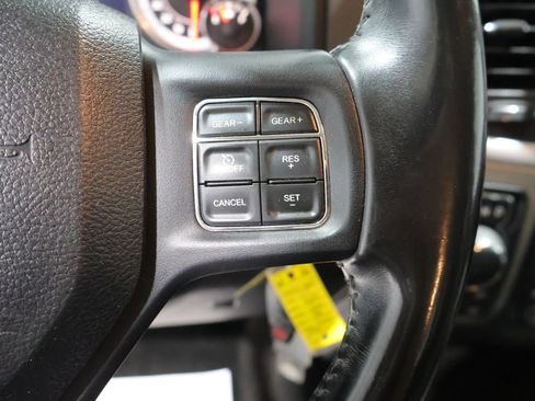 Used 2017 RAM 1500 Big Horn AWD/4WD image 35