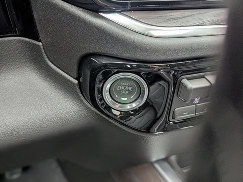 New 2026 GMC Sierra 2500 SLT w/ SLT Premium Package image 24