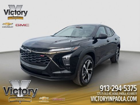 New 2026 Chevrolet Trax RS w/ Driver Confidence Package FWD image 1