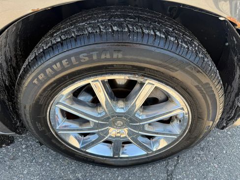 Used 2009 Chrysler 300 Limited w/ Protection Group image 12