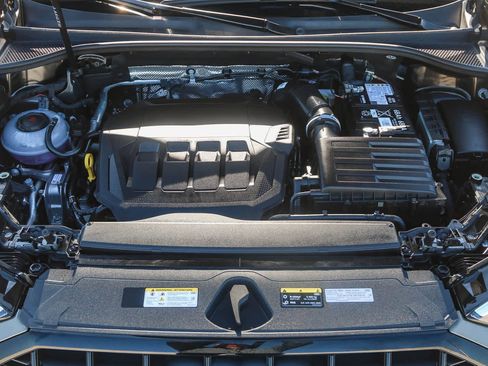 New 2025 Audi Q3 2.0T Premium image 47