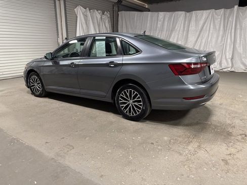 Used 2021 Volkswagen Jetta S image 5