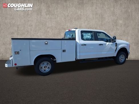 New 2026 Ford F250 4x4 Crew Cab Super Duty image 8